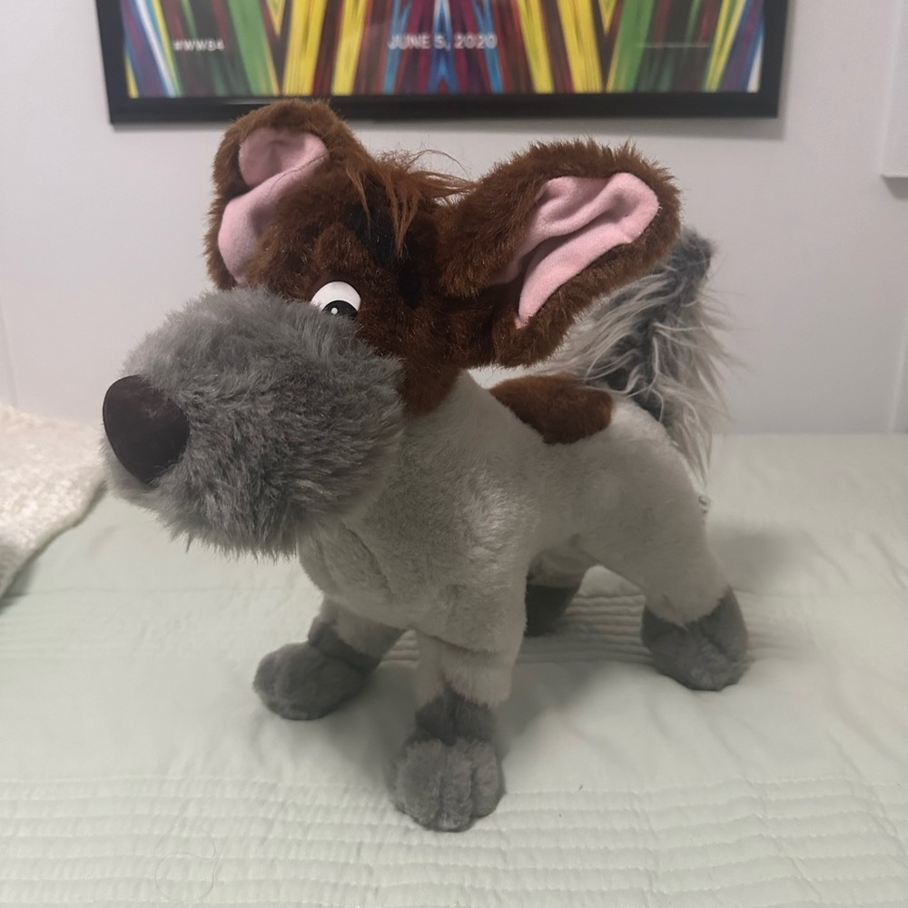 Disney Oliver and company dodger plush